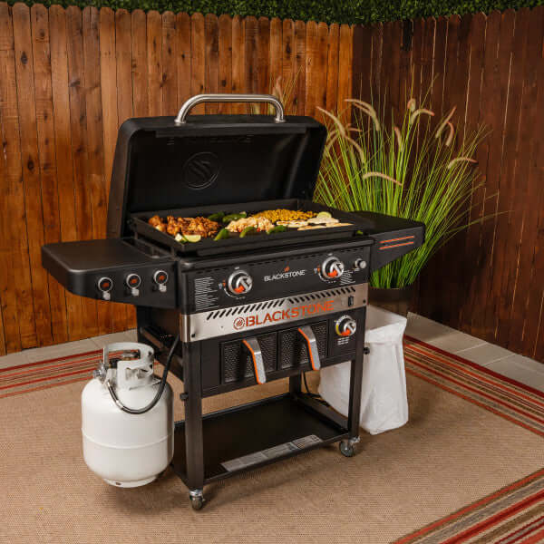 Blackstone- Patio Collection 28in Airfryer Griddle Station- 1962 - CozeeFlames.com